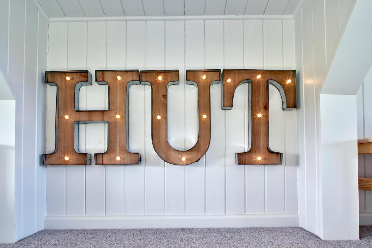 فيلا Extraordinary Huts Ltd راي المظهر الخارجي الصورة